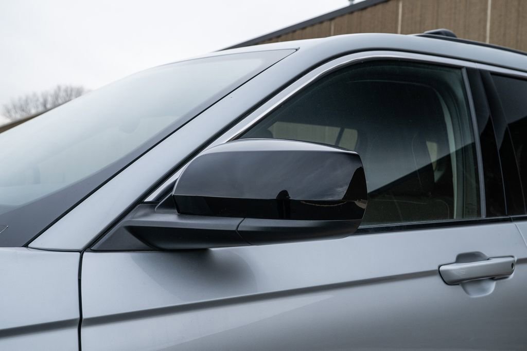 Used 2023 Jeep Grand Cherokee L Laredo w/ Trailer Tow Group (B) image 9