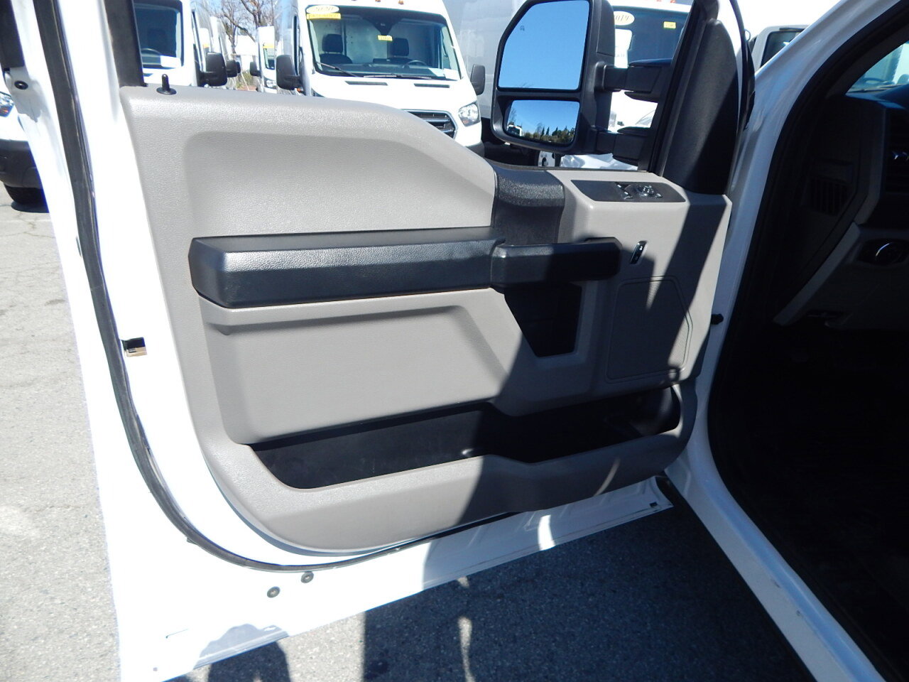 Used 2020 Ford F350 XL w/ Power Equipment Group image 20