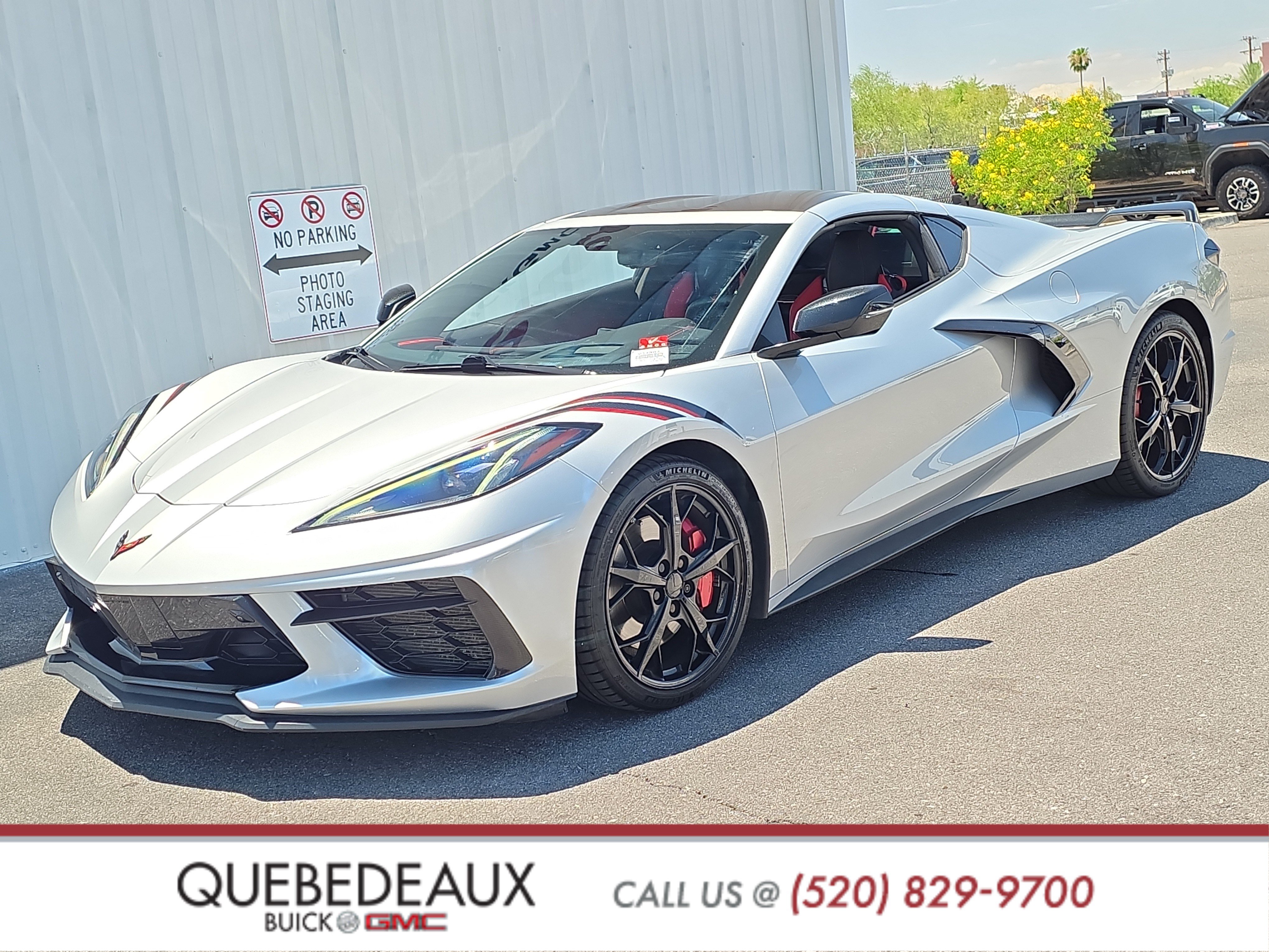 Used 2020 Chevrolet Corvette Stingray Premium Cpe w/ 3LT Preferred Equipment Group RWD image 3