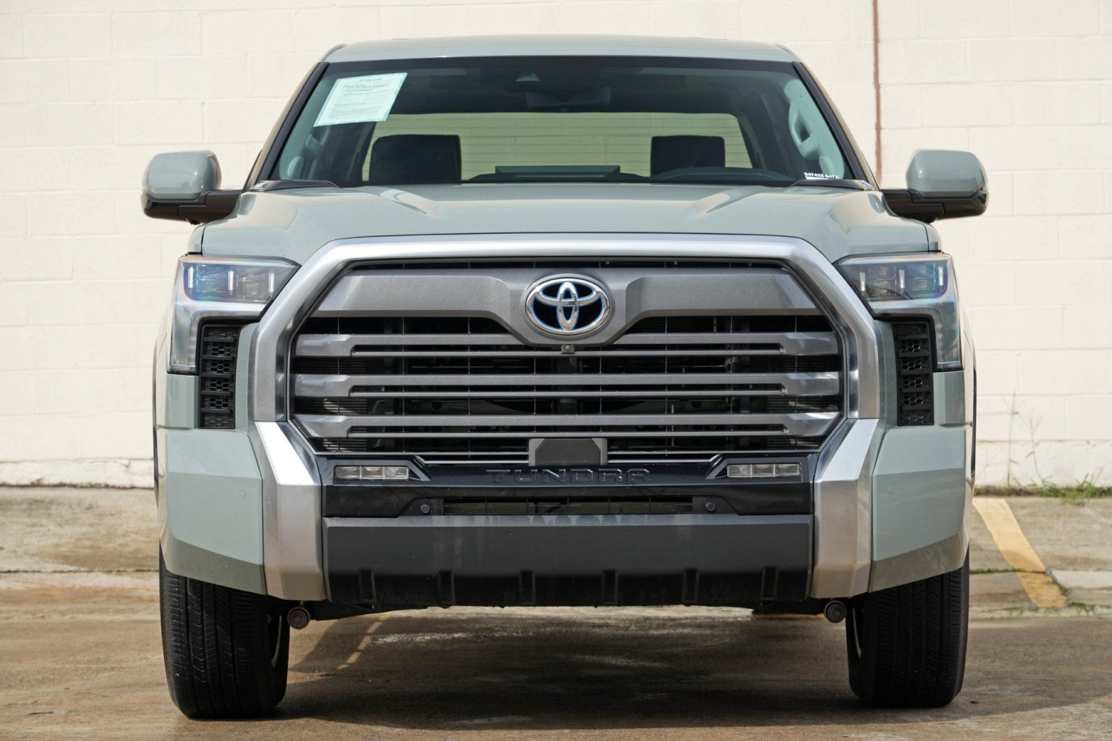 Used 2024 Toyota Tundra Limited AWD/4WD image 7