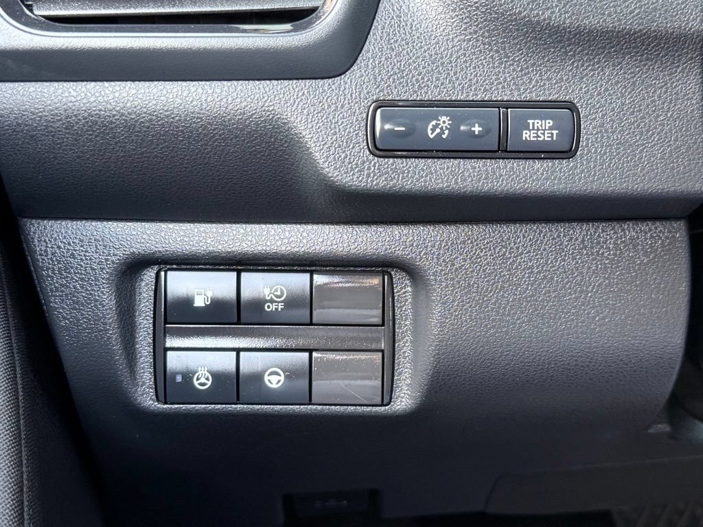 Used 2021 Nissan Leaf SV w/ SV Technology Package FWD image 32