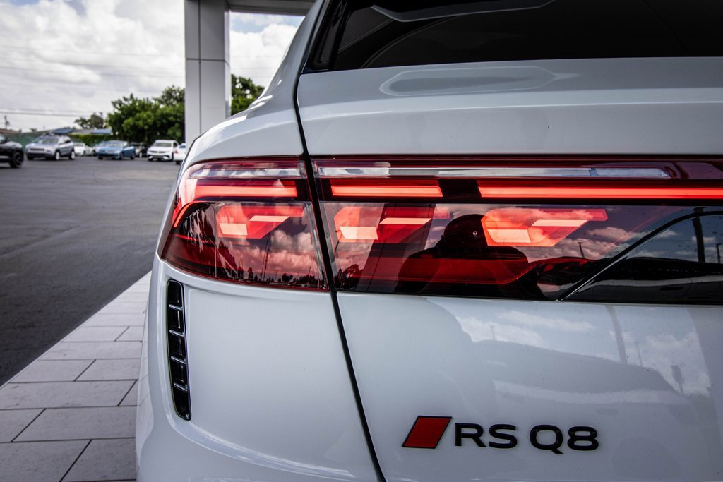 Used 2025 Audi RS Q8 performance image 15