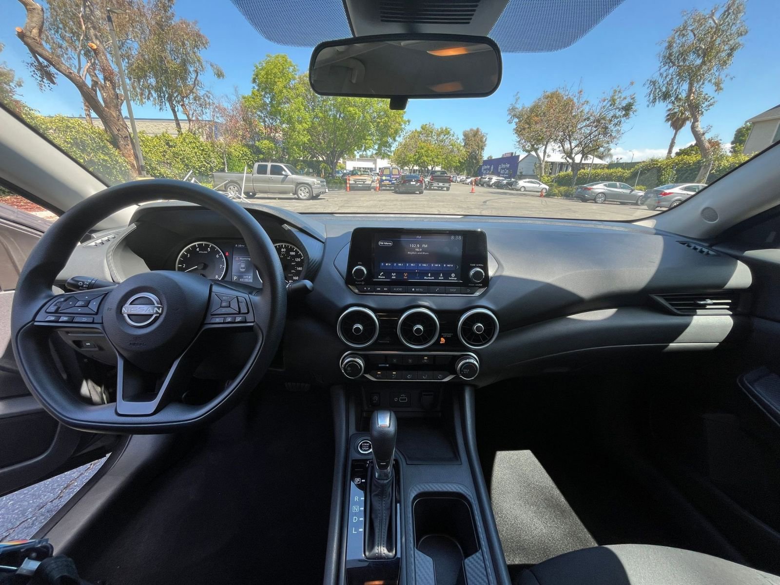 Used 2025 Nissan Sentra S FWD image 31