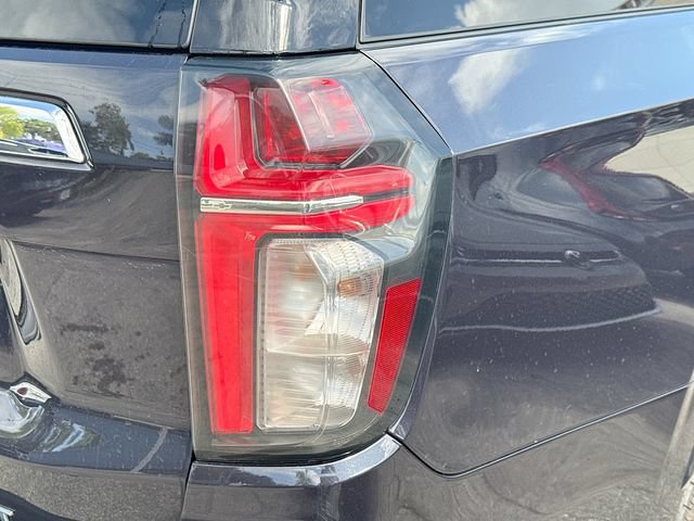 Used 2024 Chevrolet Suburban LT AWD/4WD image 27