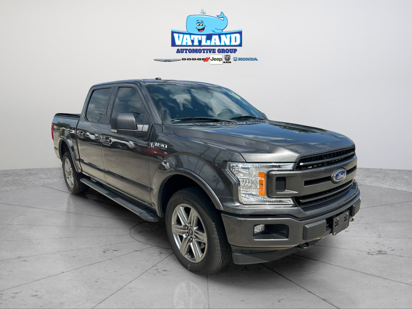 Used 2018 Ford F150 XLT w/ Equipment Group 302A Luxury AWD/4WD image 7