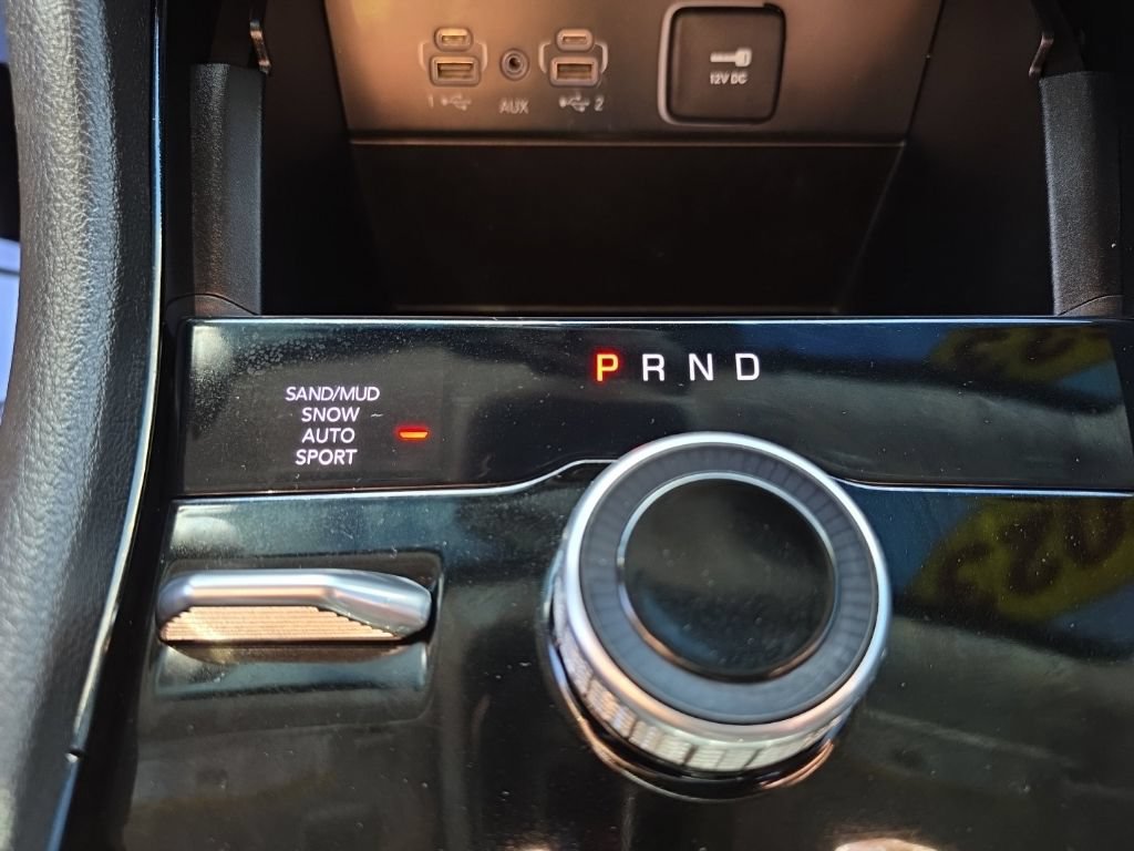 Used 2023 Jeep Grand Cherokee L Limited AWD/4WD image 45