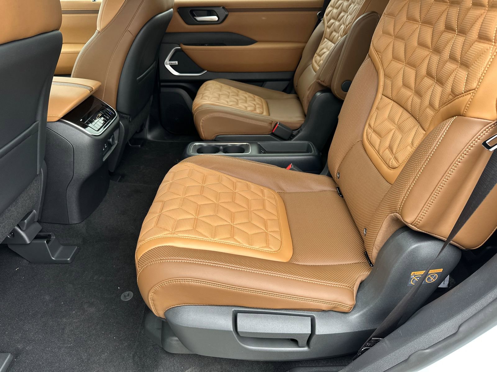 New 2026 Nissan Armada Platinum Reserve image 22