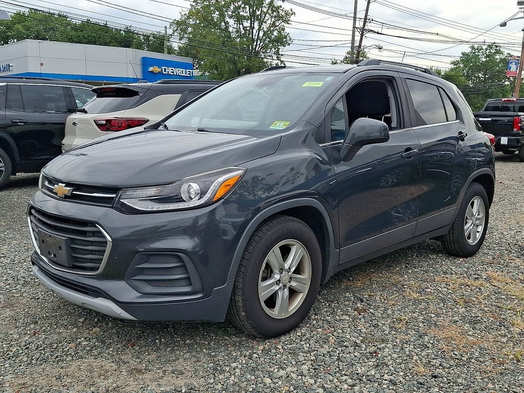 Used 2017 Chevrolet Trax LT FWD image 3