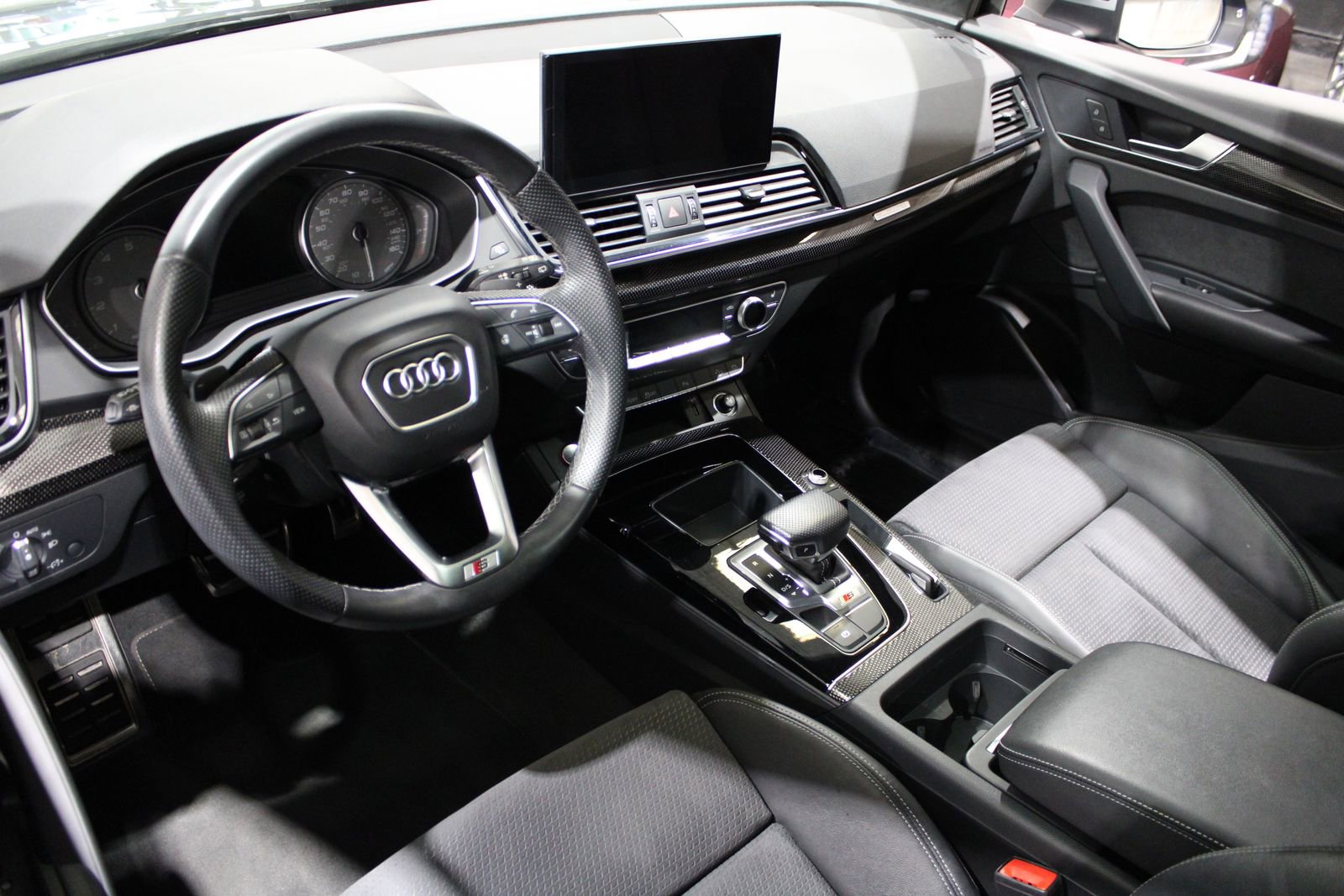 Used 2022 Audi SQ5 Premium w/ Convenience Package image 20