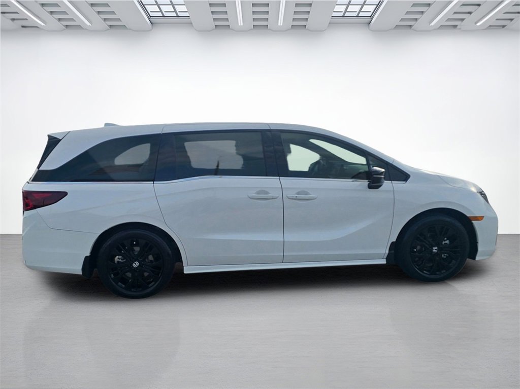 Used 2025 Honda Odyssey Sport-L image 3