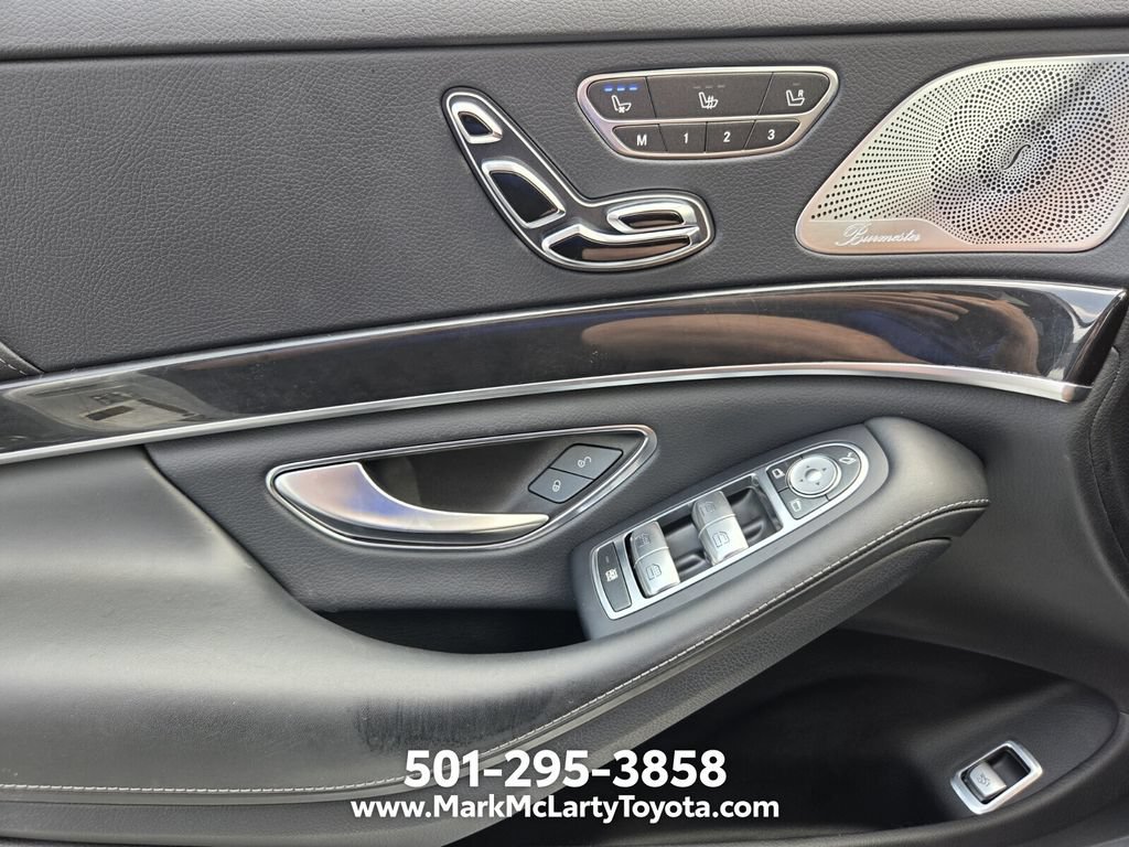 Used 2020 Mercedes-Benz S 560 Sedan image 30