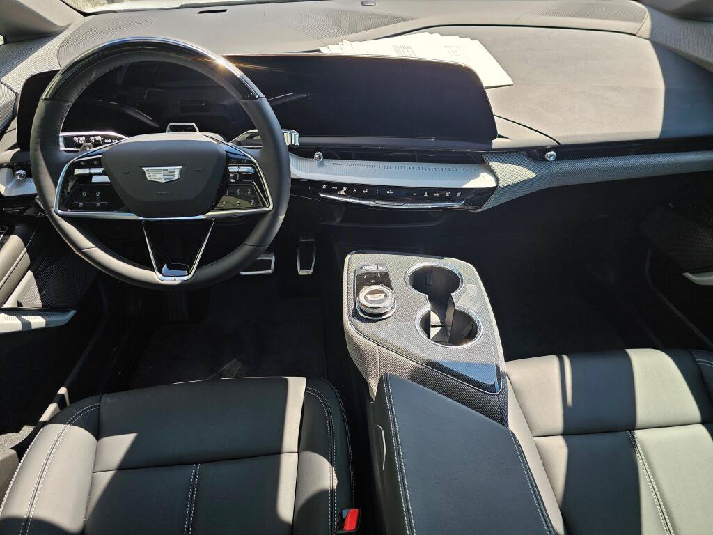 New 2026 Cadillac Optiq Sport 1 RWD image 93
