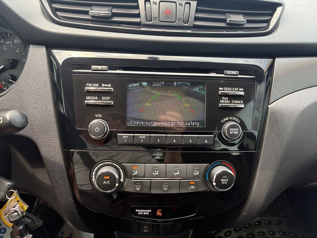 Used 2018 Nissan Rogue Sport S AWD/4WD image 20