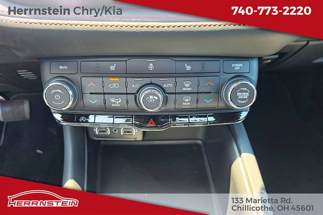 New 2026 Dodge Durango GT w/ Blacktop Package AWD/4WD image 17