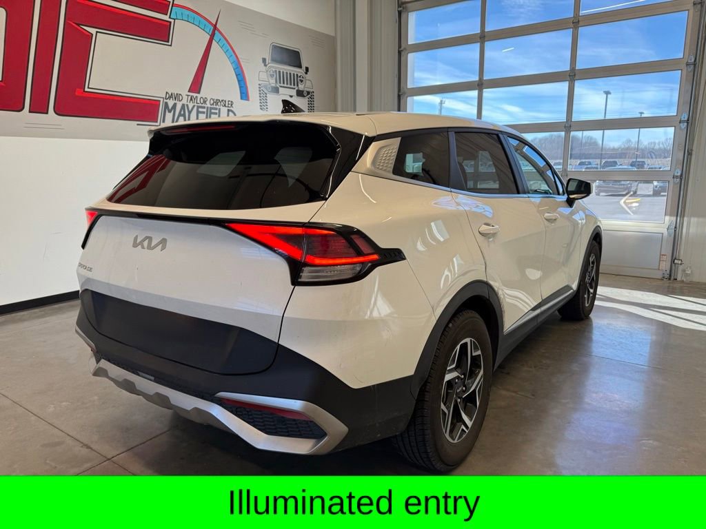 Used 2024 Kia Sportage LX image 10