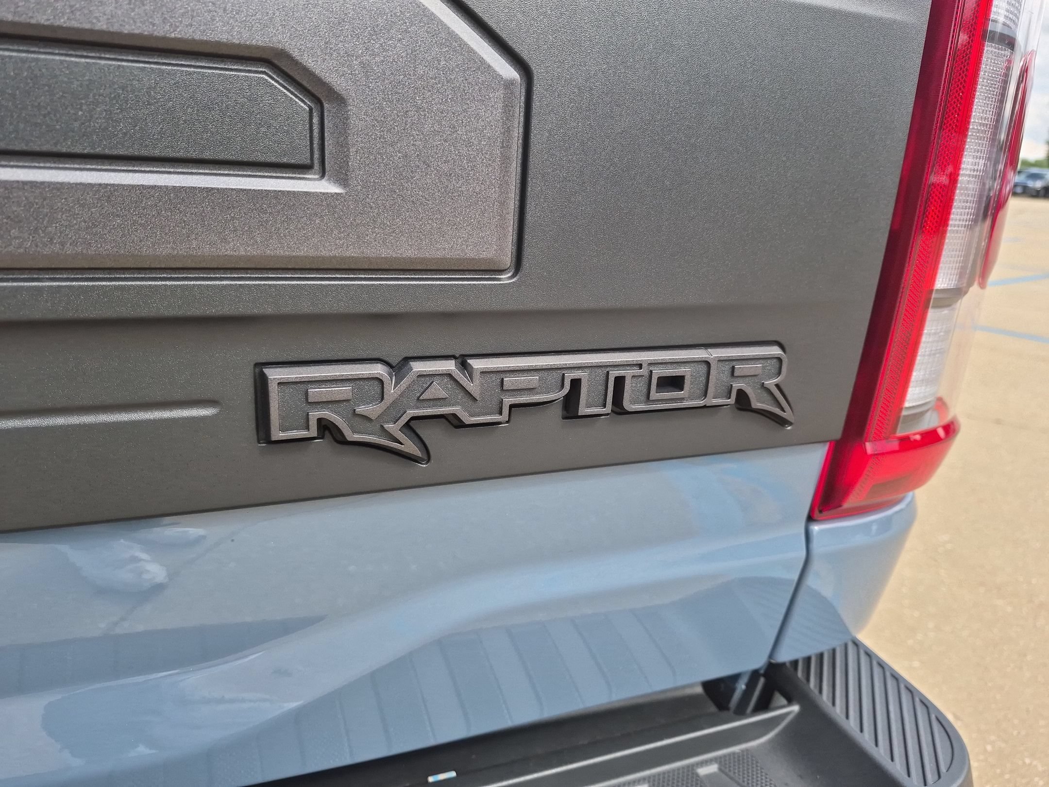 Used 2023 Ford F150 Raptor AWD/4WD image 30