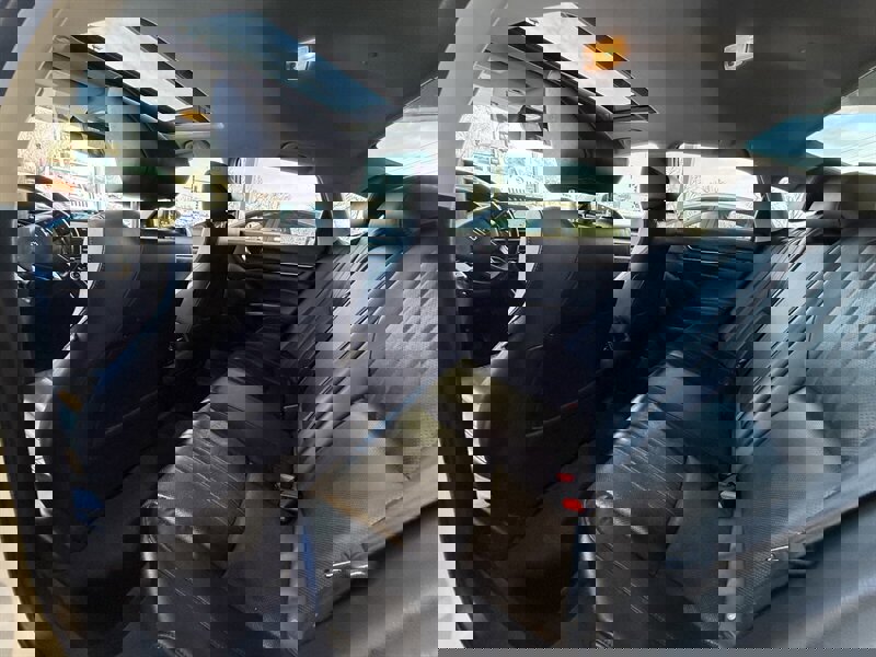 Used 2018 Honda Accord Touring image 12