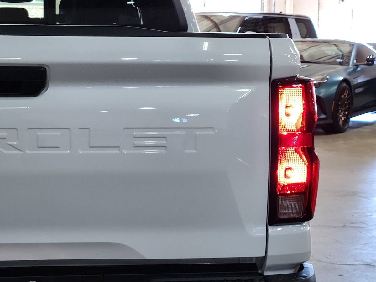 Used 2023 Chevrolet Colorado W/T w/ LPO, Pro Essentials Package RWD image 22