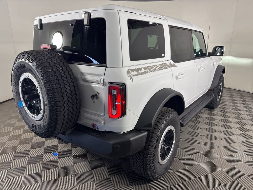 New 2025 Ford Bronco Outer Banks w/ Sasquatch Package image 10