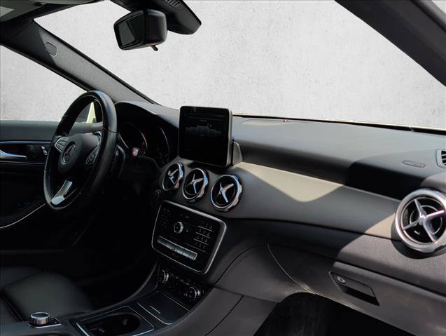 Used 2019 Mercedes-Benz GLA 250 image 25