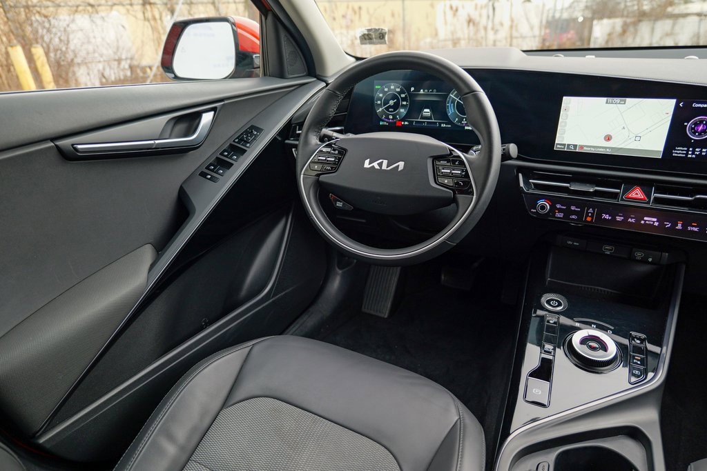 Used 2023 Kia Niro Wind image 40