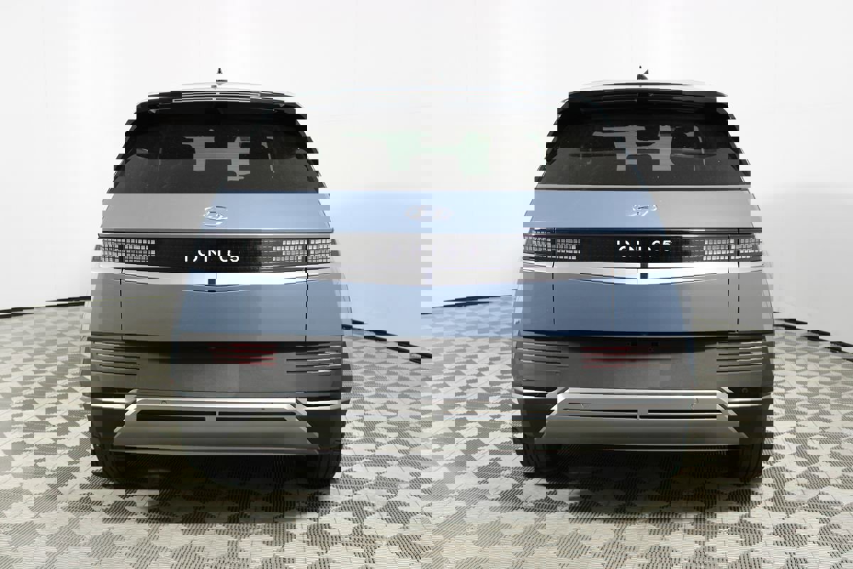 Used 2024 Hyundai Ioniq 5 SEL image 29