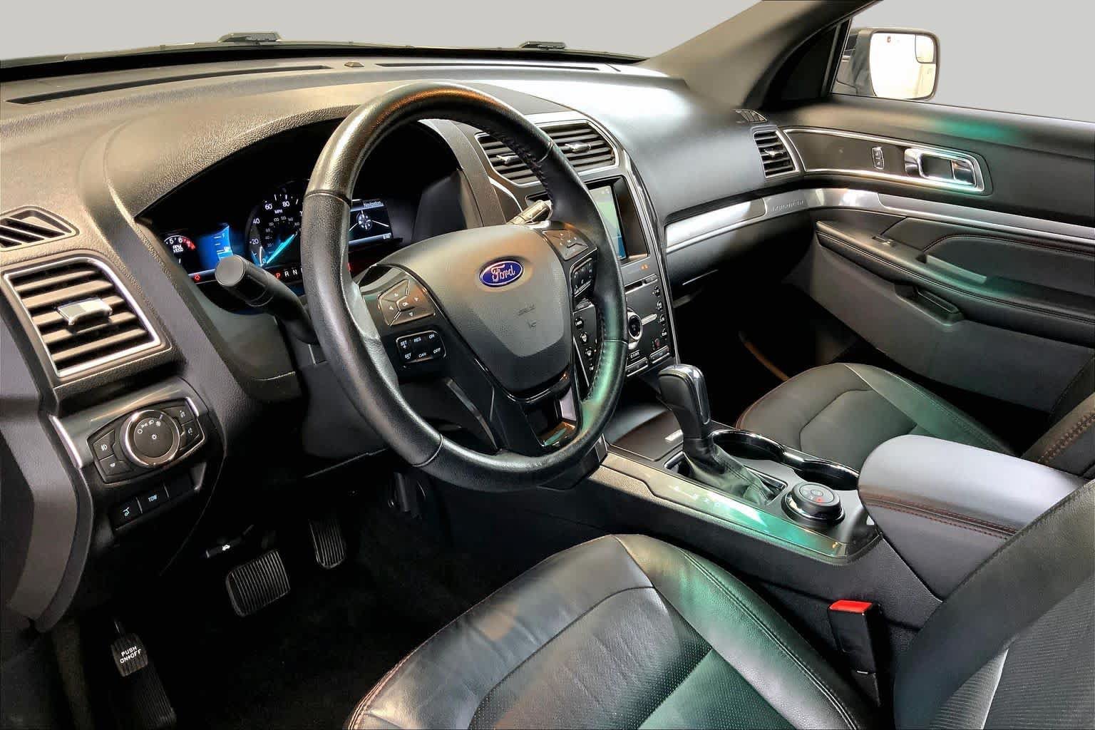 Used 2017 Ford Explorer Sport AWD/4WD image 17