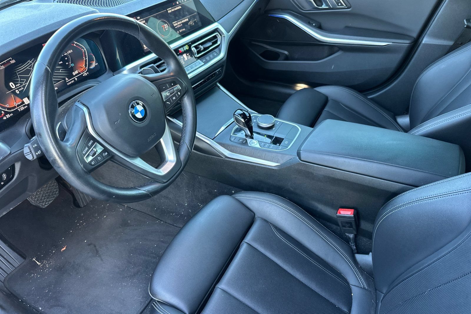 Used 2022 BMW 330i Sedan w/ Driving Assistance Package RWD image 10