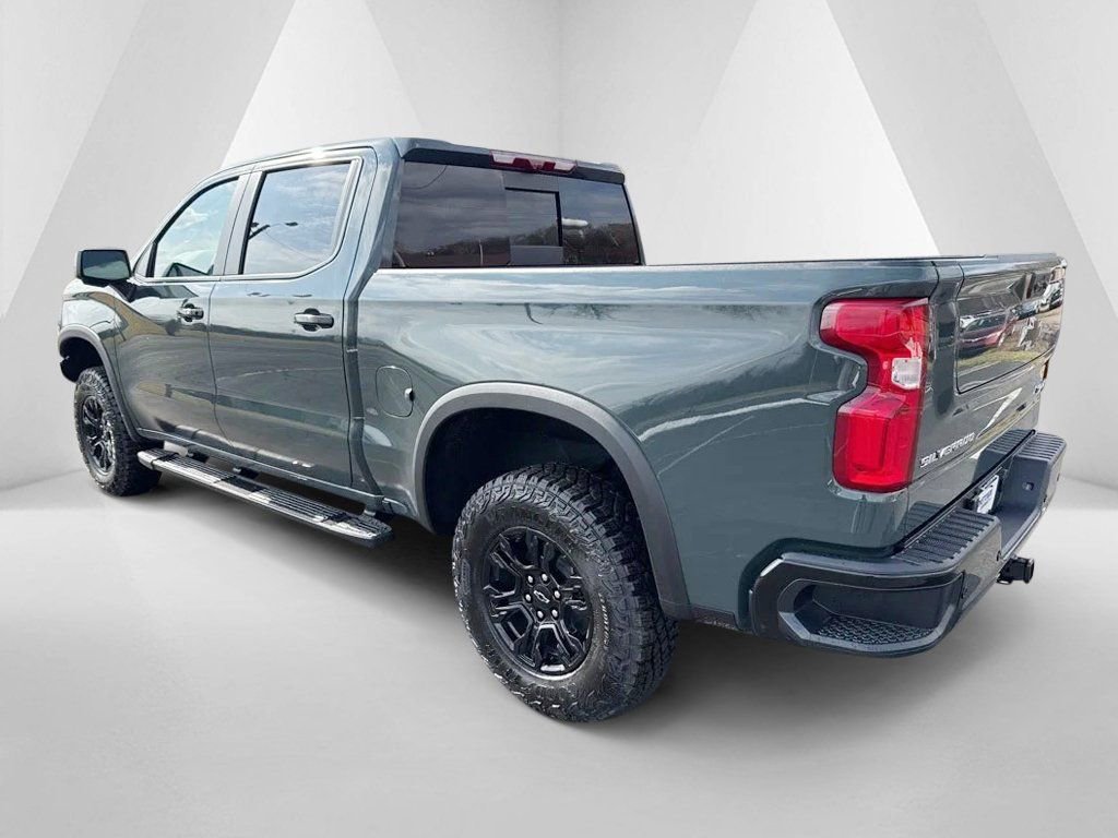 New 2026 Chevrolet Silverado 1500 ZR2 image 5