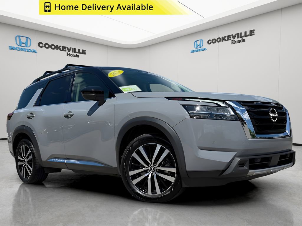 Used 2023 Nissan Pathfinder Platinum w/ Cargo Package AWD/4WD image 1