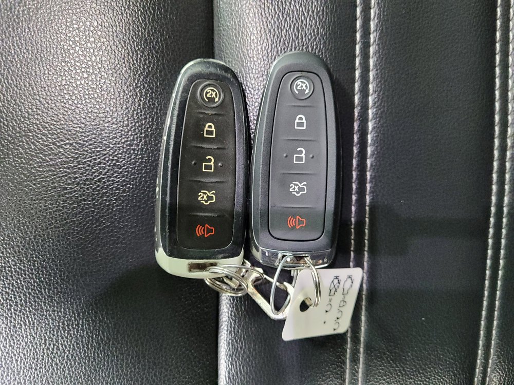 Used 2019 Ford Escape SEL FWD image 32