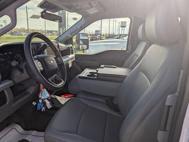 New 2025 Ford F350 XL w/ XL Chrome Package image 11