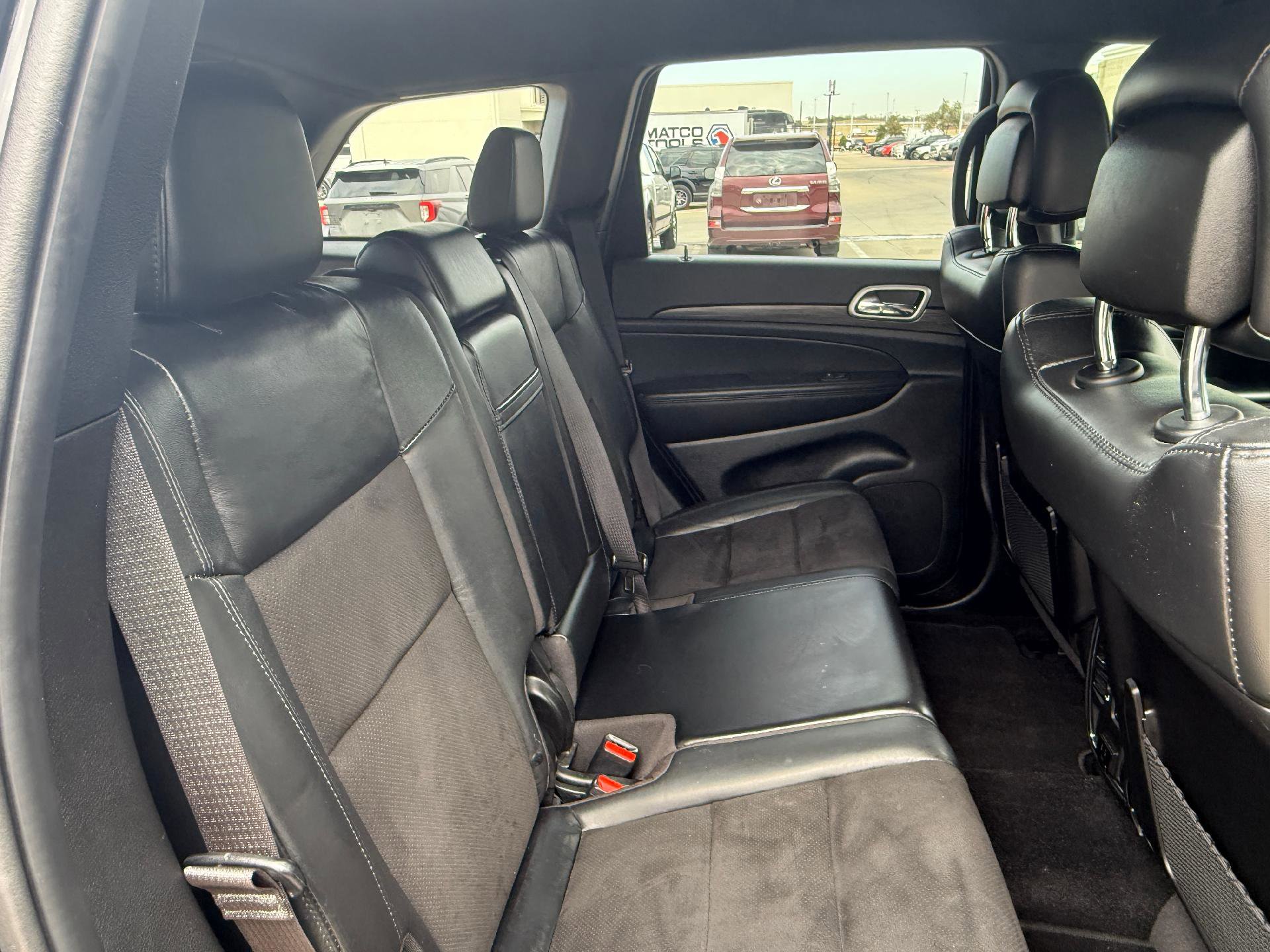 Used 2022 Jeep Grand Cherokee Laredo X image 25