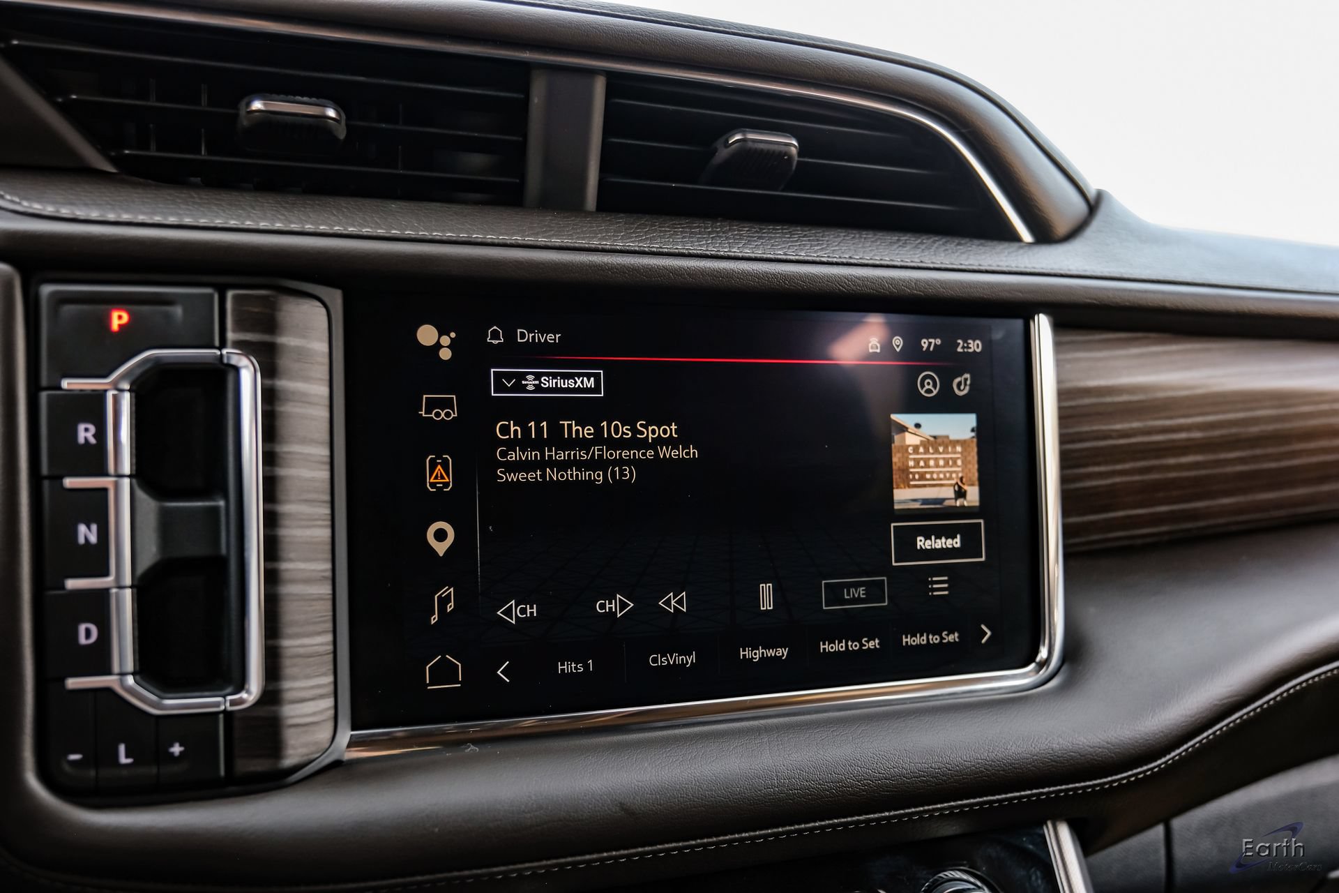 Used 2024 GMC Yukon XL Denali AWD/4WD image 69