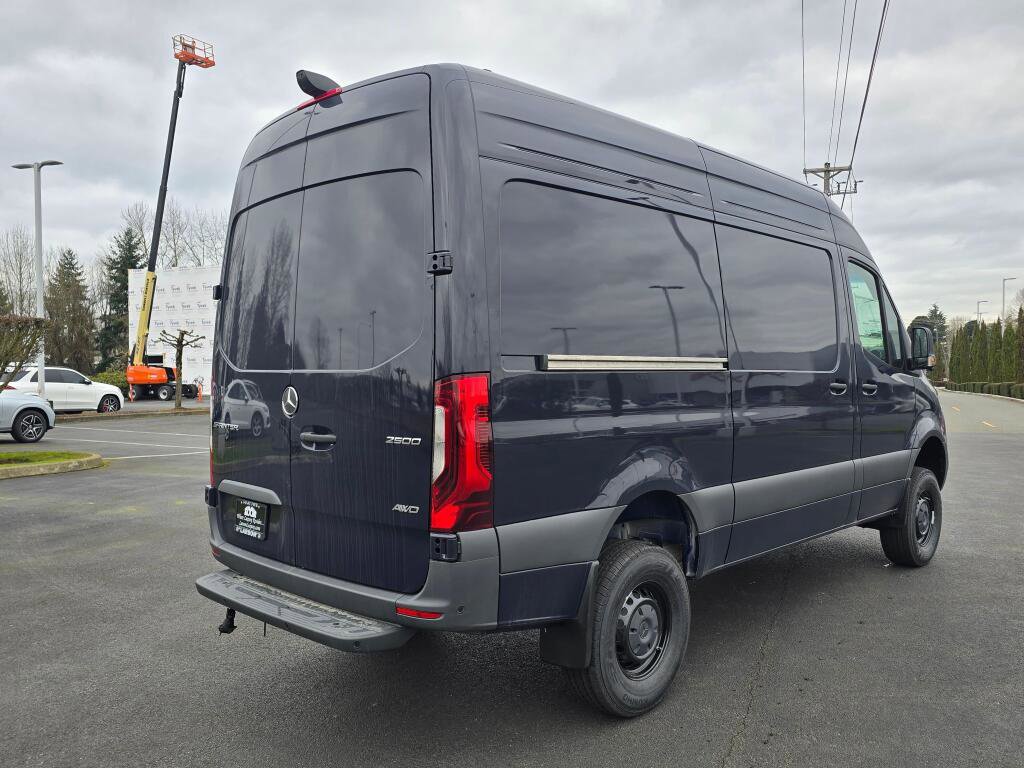 New 2026 Mercedes-Benz Sprinter 144 Cargo image 6