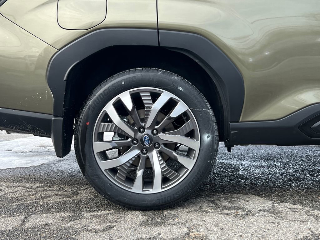 New 2026 Subaru Forester Touring image 4