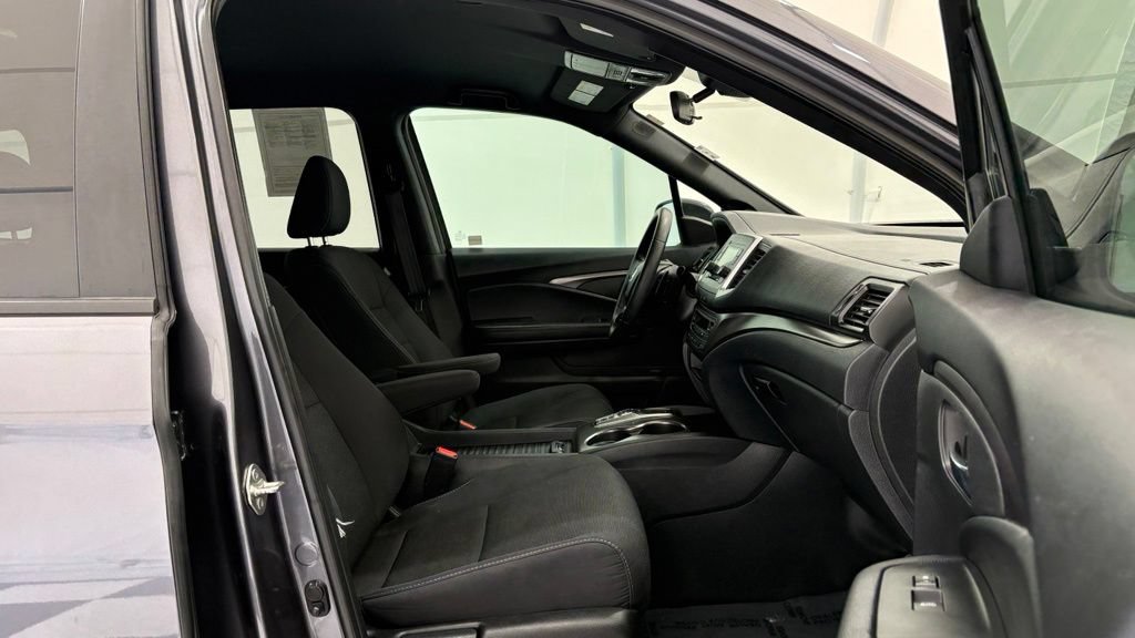 Used 2019 Honda Passport Sport image 24