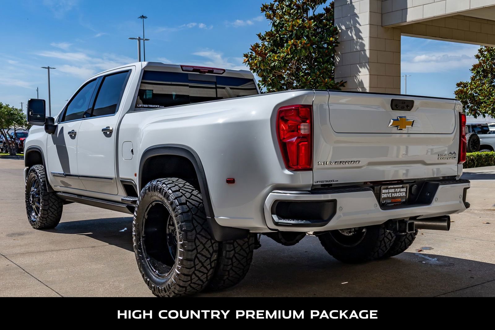 Used 2026 Chevrolet Silverado 3500 High Country w/ High Country Premium Package AWD/4WD image 7