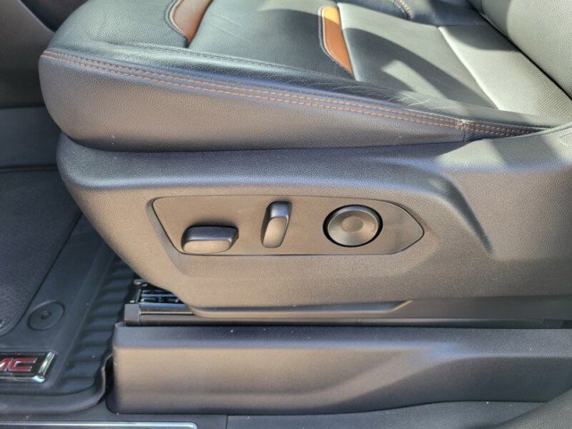 Used 2024 GMC Sierra 1500 AT4 w/ Technology Package image 26