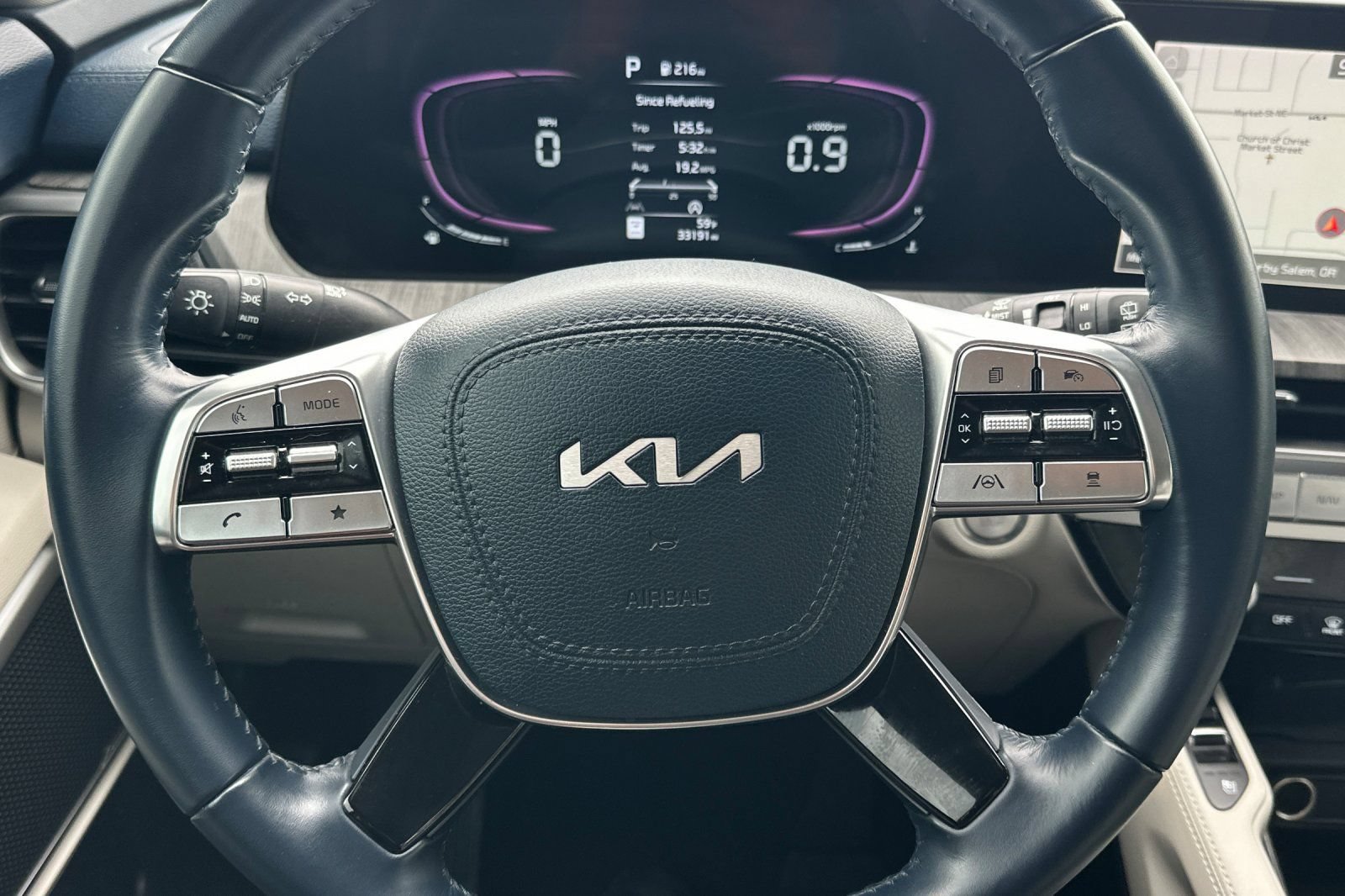 Certified 2023 Kia Telluride EX w/ EX Captain's Chair Package FWD image 23