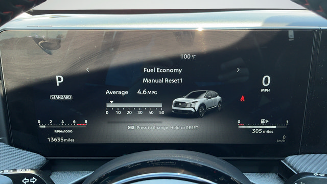 Used 2025 Nissan Kicks SR FWD image 13