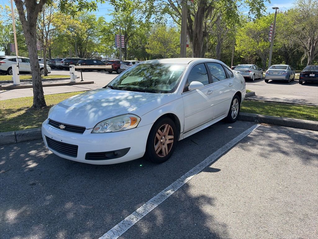 Used 2011 Chevrolet Impala LT w/ Luxury Edition Package image 8