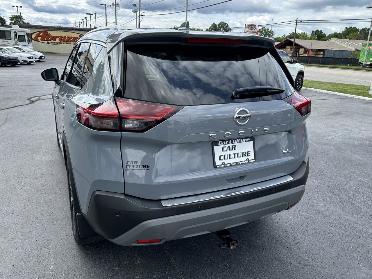 Used 2021 Nissan Rogue SL FWD image 11