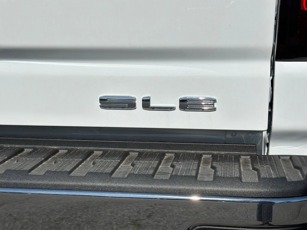 New 2026 GMC Sierra 2500 SLE w/ SLE Value Package; AWD/4WD image 39
