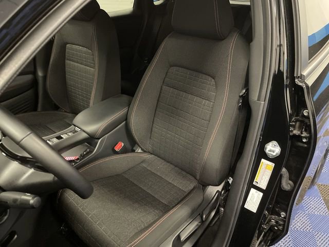 Certified 2025 Honda HR-V Sport image 11