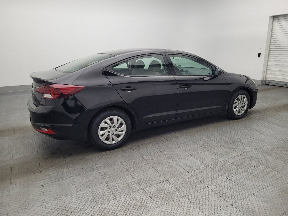 Used 2020 Hyundai Elantra SE image 10