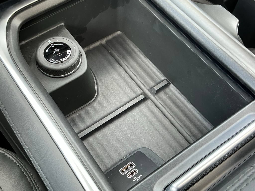 New 2026 Ford Expedition Active RWD image 43