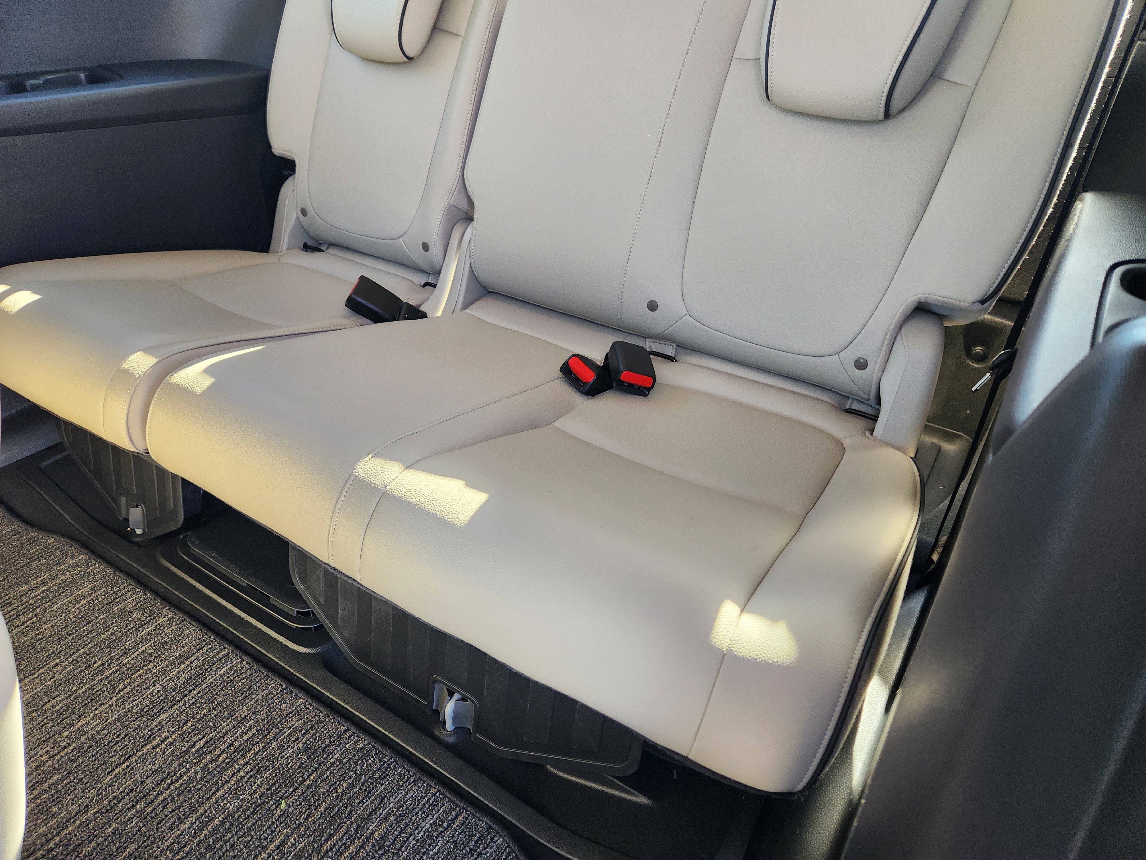 Certified 2025 Honda Odyssey Touring image 31