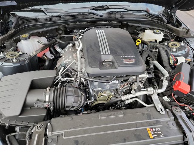 Used 2025 Cadillac CT4 Premium Luxury image 27