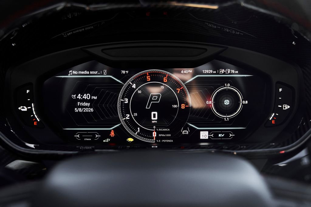 Used 2025 Lamborghini Urus S AWD/4WD image 62